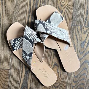 Mila Paoli Neutral Snake-Print Crisscross Slide Sandals NWT